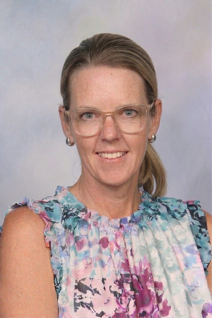You are currently viewing Rebecca Ingram