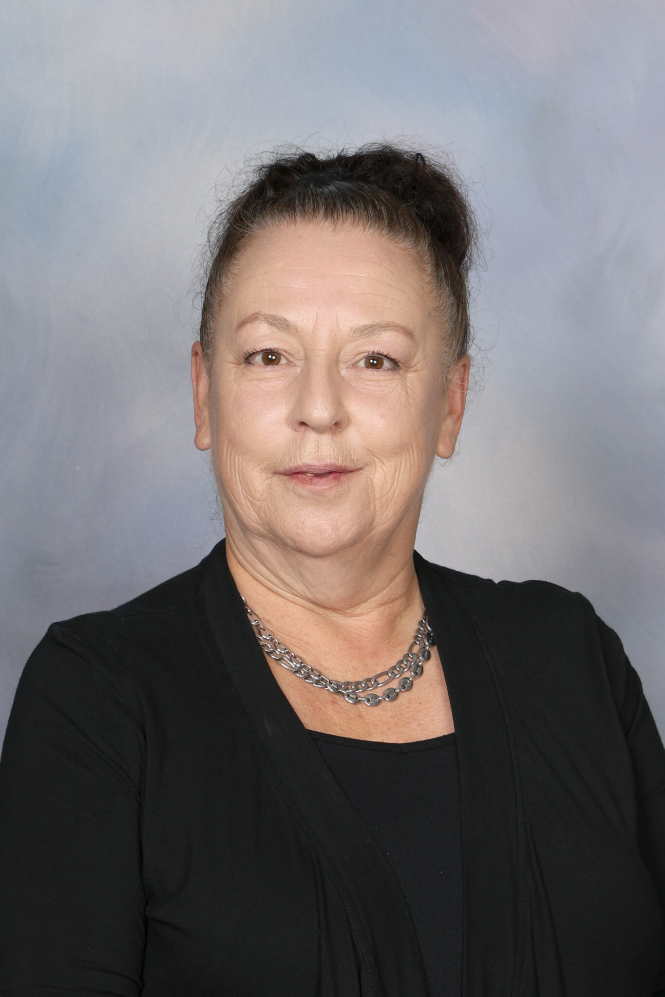 Read more about the article Carol Davies